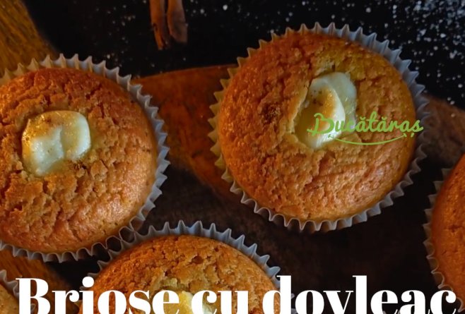 Brioșe cu dovleac și cremă de brânză - Pufoase, fragede și aromate