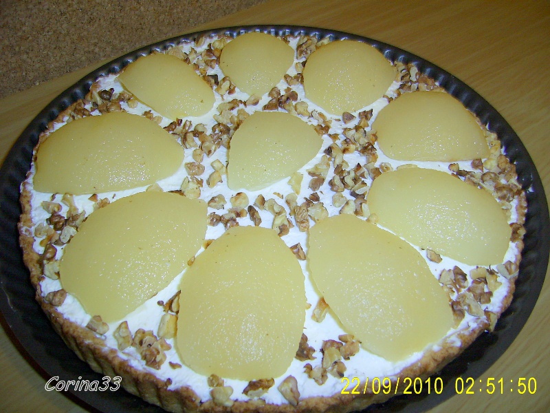 Tort cu pere si crema de branza