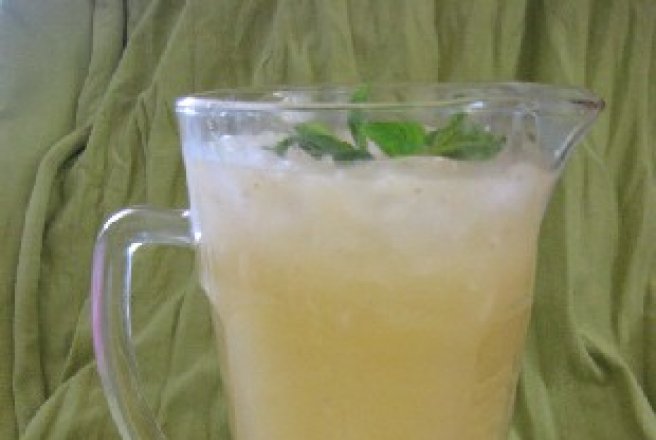 Grapefruit Mint Cooler