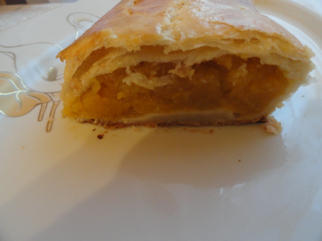 Strudel cu mere