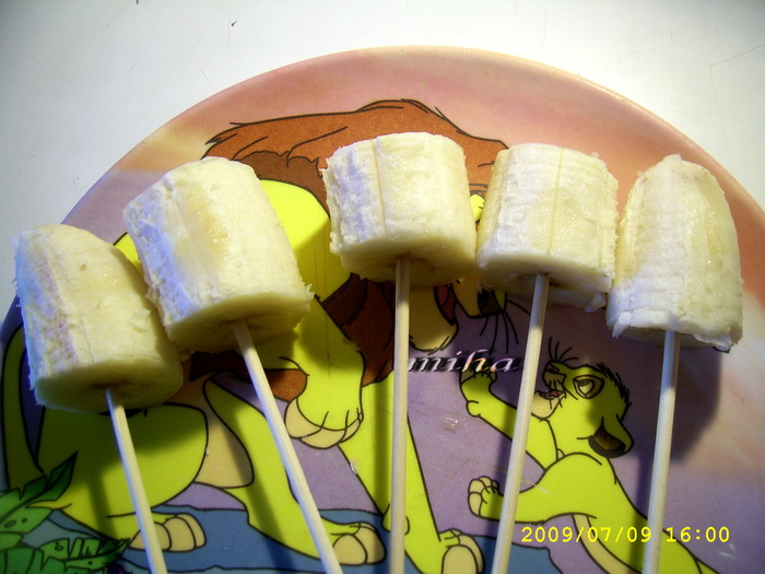 Banana lollipop