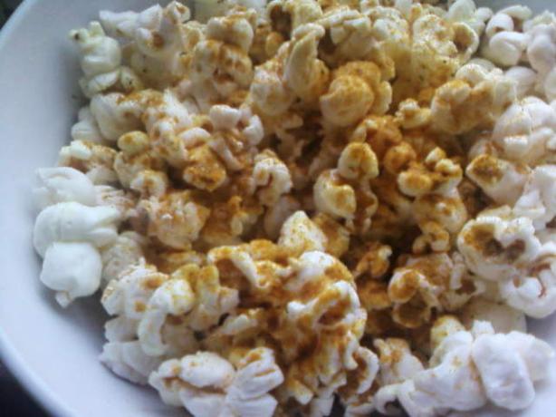 Curry Popcorn