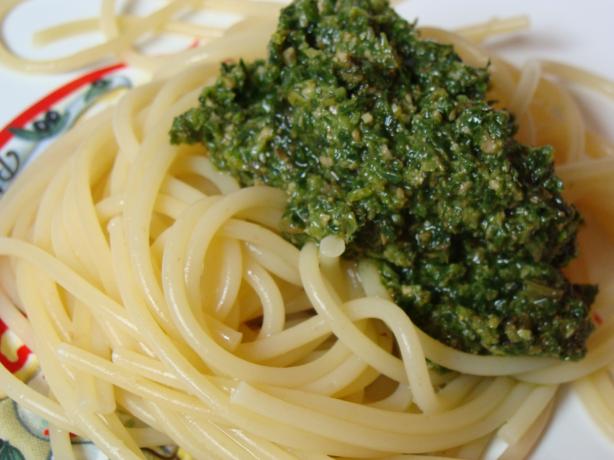 Paste cu pesto din spanac