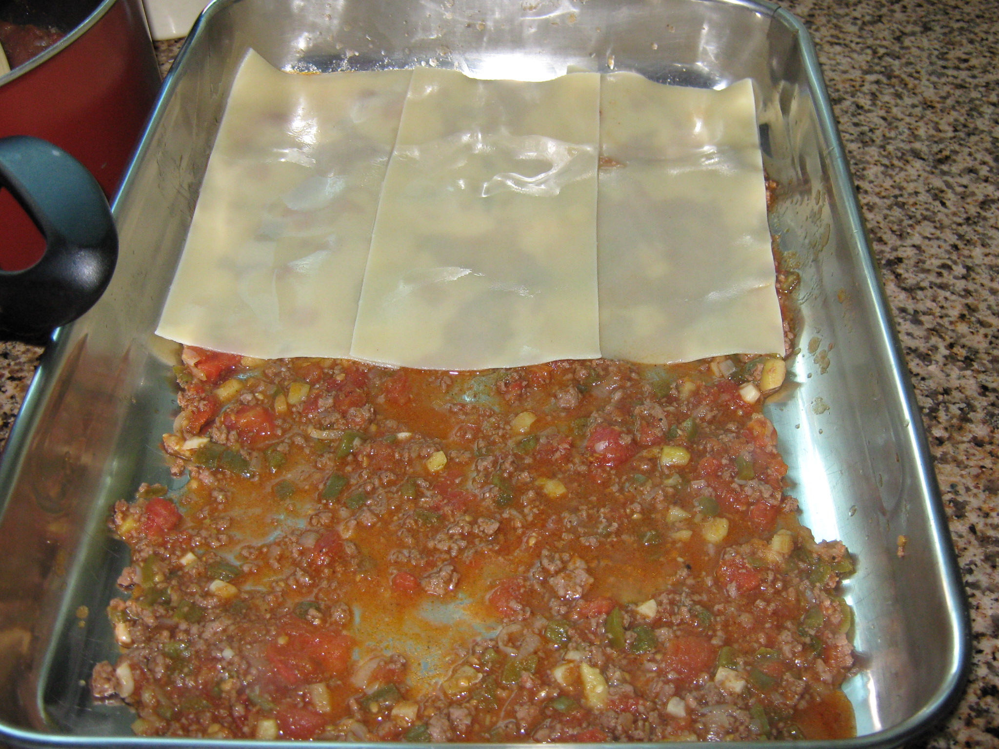 Lasagna cu carne de vita macinata si legume