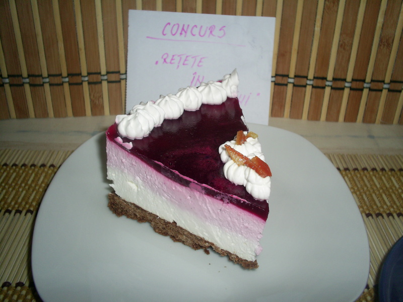 Cheesecake cu fructe de padure