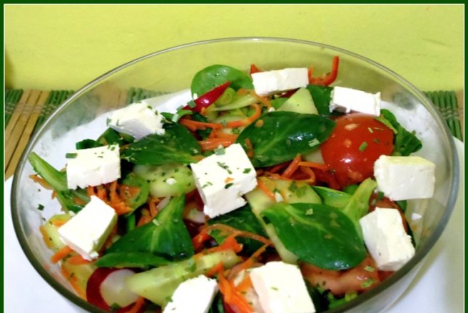 Salata de cruditati cu feta