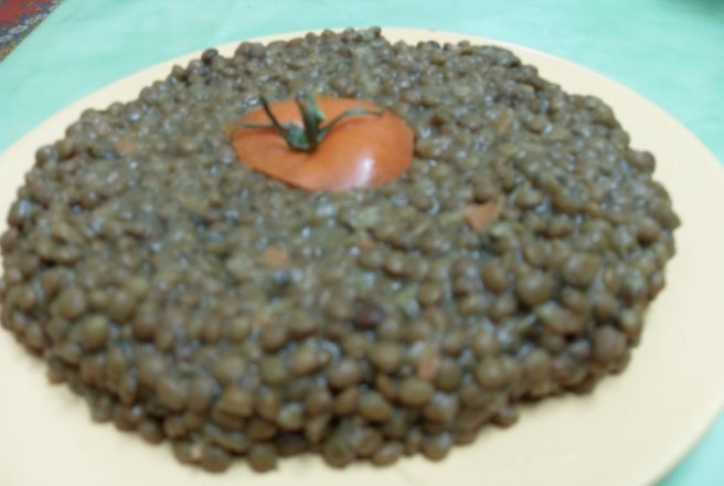 Mancarica de linte si germeni de legume