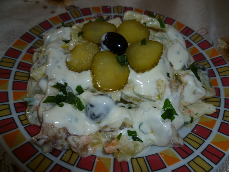 Salata de hering marinat