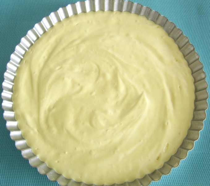 Tarta cu capsuni si crema de vanilie