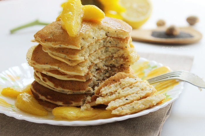 Pancakes cu mac si lamaie