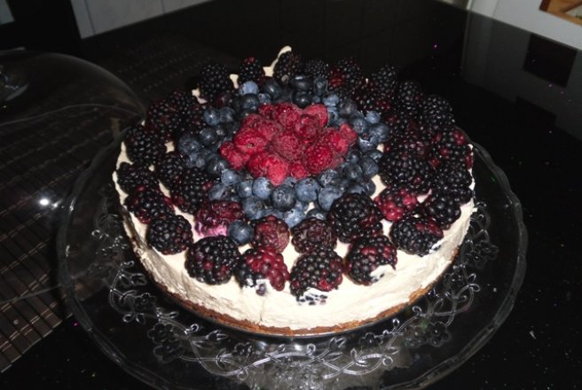 Cheesecake cu fructe de padure