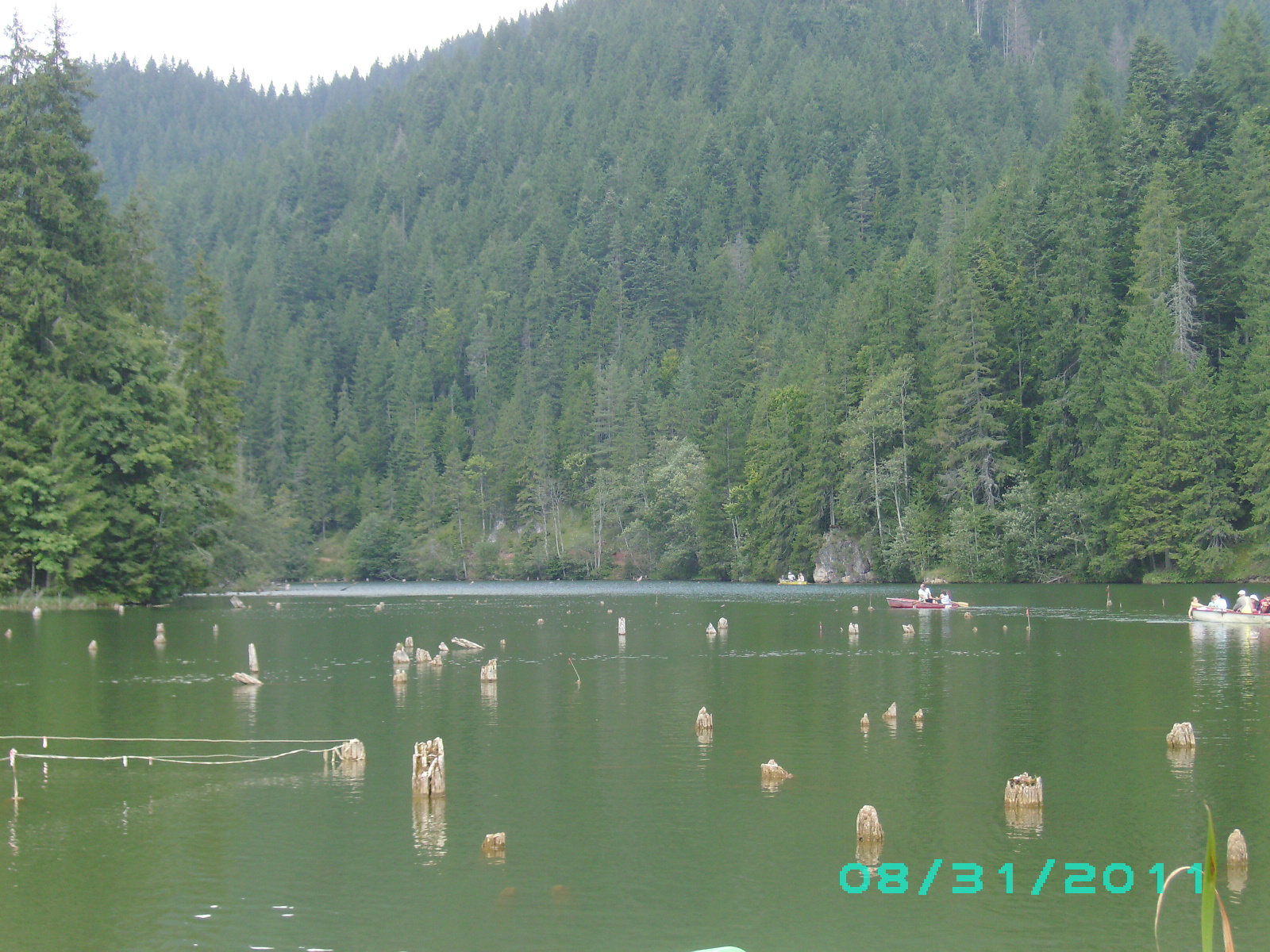 Vacanţă în adidaşi (3)- Lacul Roşu si Cheile Bicazului