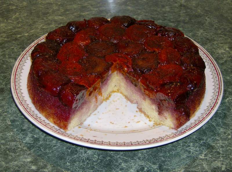 Prajitura cu prune si caise