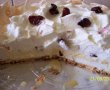 Pavlova cu crema de vanilie si frisca-3