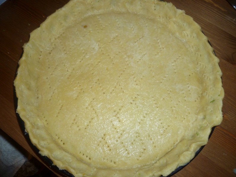 Tarta cu crema mascarpone si aroma de mure