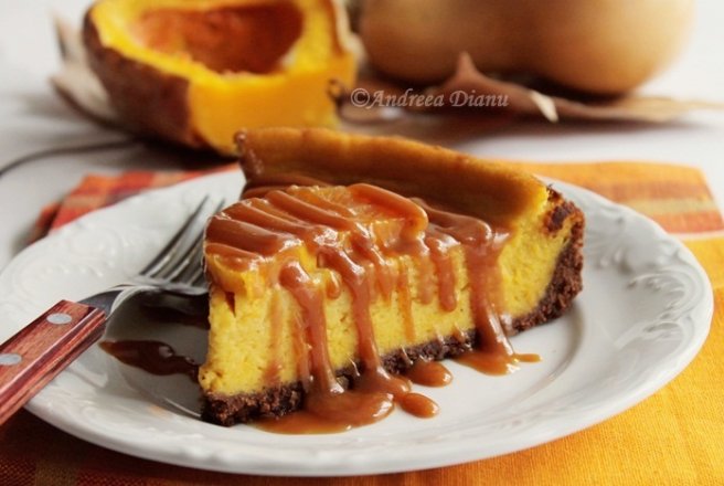 Reteta de cheesecake cu dovleac si caramel