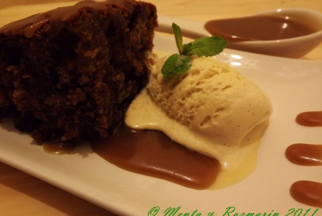 Sticky toffee pudding