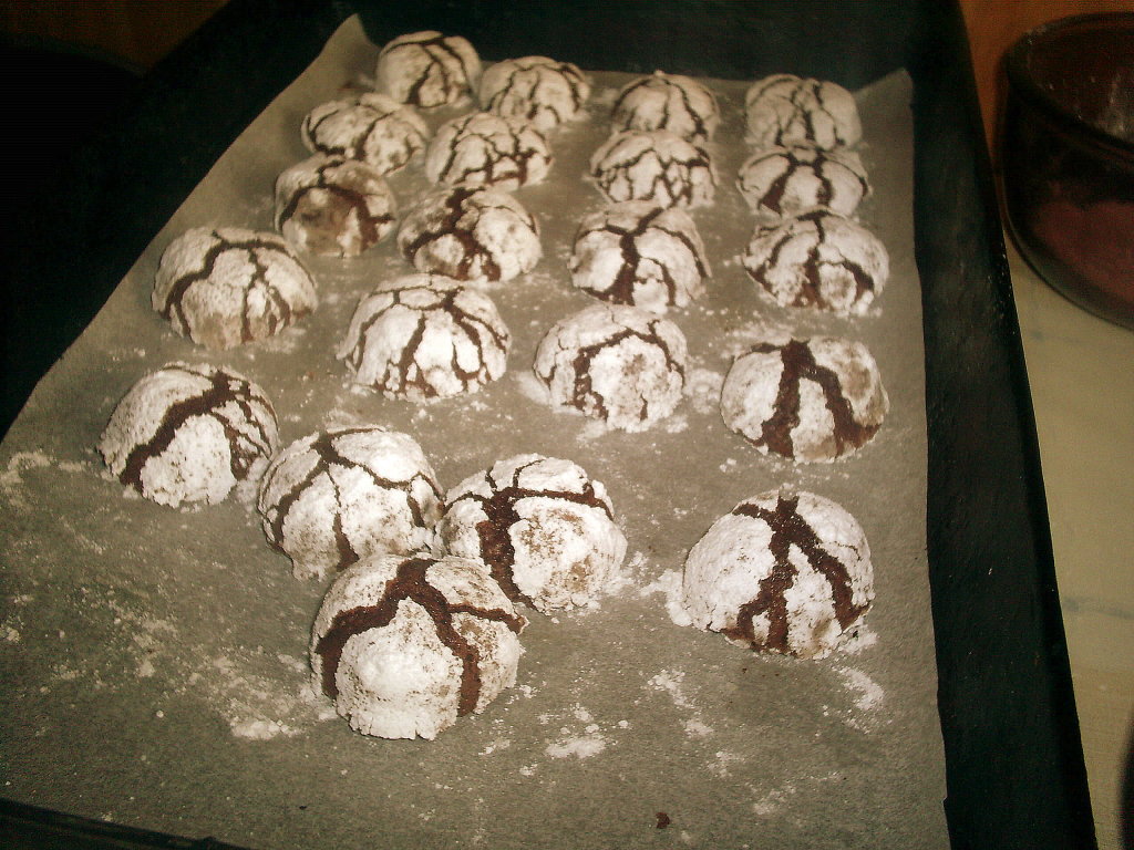 Chocolate Crinkles