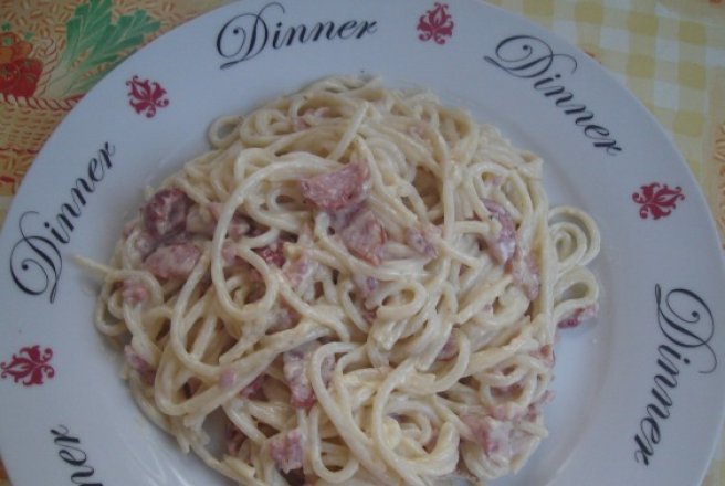 Spaghete carbonara, reţetă adaptata