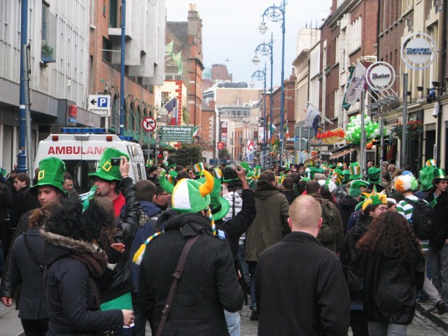 Fotoreportaj bucataras.ro: Parada de Sf. Patrick din Dublin in 20 randuri si 20 poze