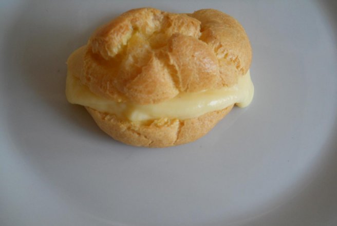 Choux a la creme