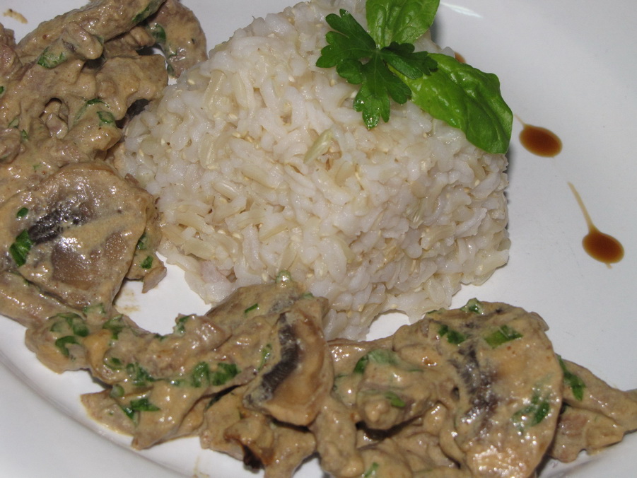 Beef stroganoff