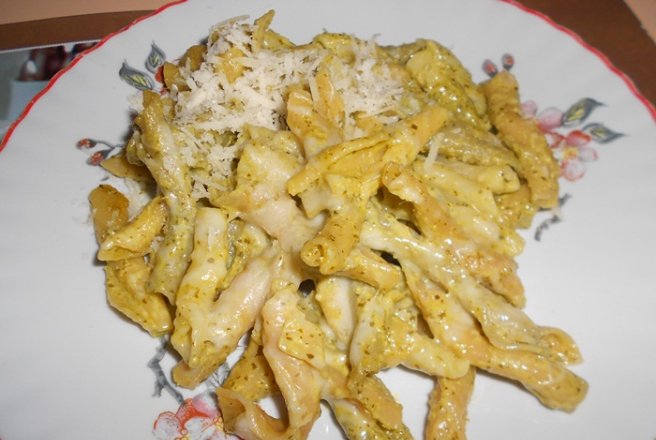 Torchietti al pesto