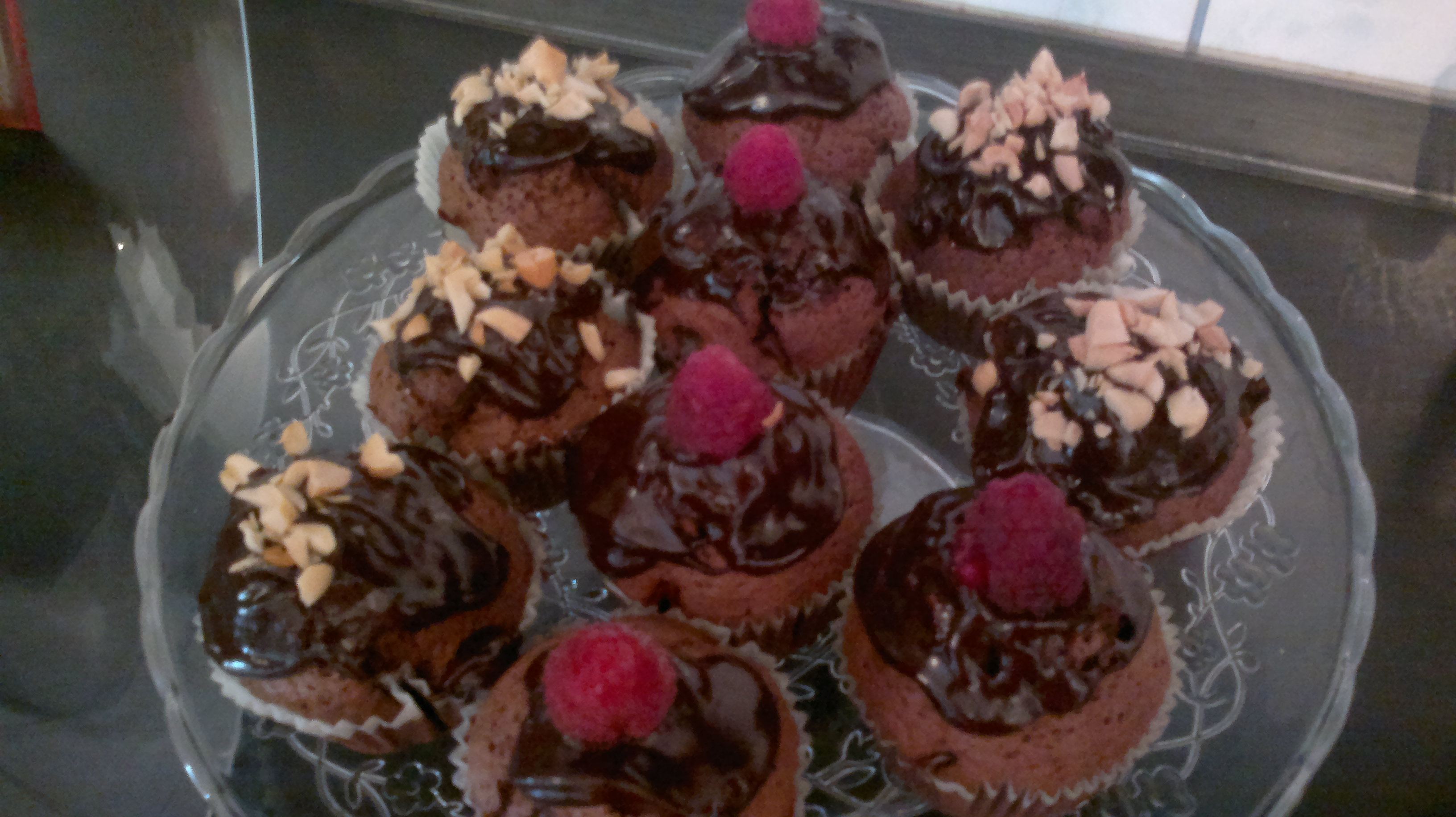 Cupcakes brownies cu zmeura si ciocolata