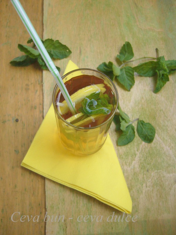 Ceai de menta cu lamaie - Ice tea