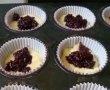 Muffins umplute cu gem de mure-2