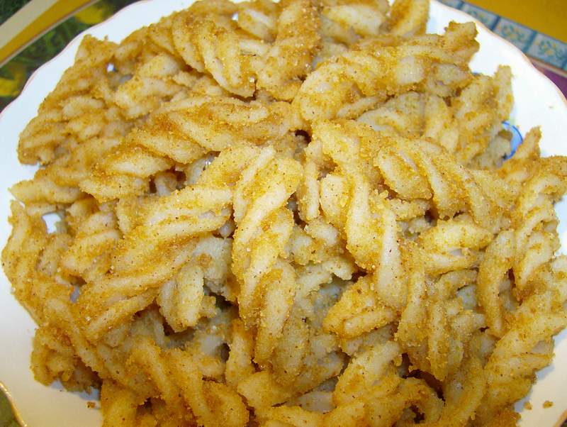 Fusilli cu pesmet