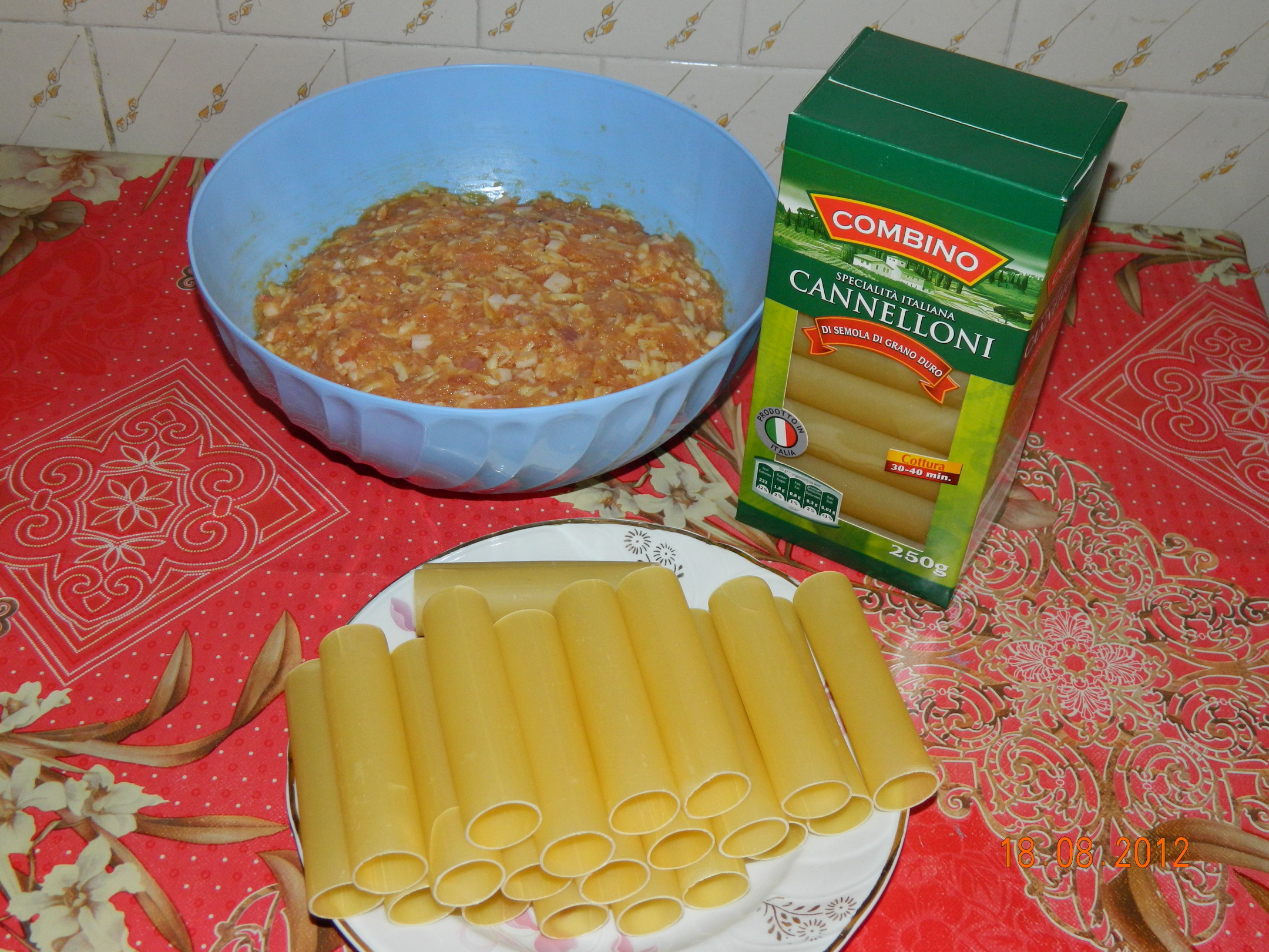 Cannelloni cu sos bechamel