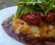 Carnati cu piure si gravy de ceapa (Sausage and Mash)-2