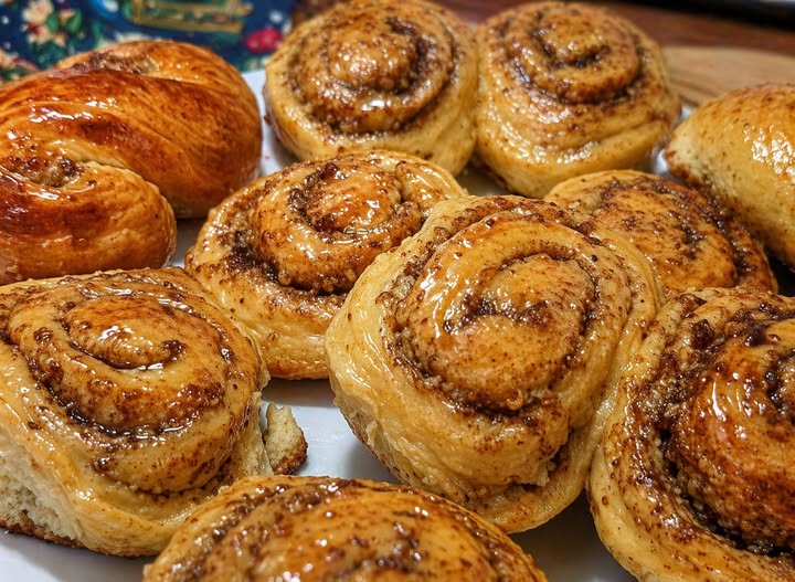 Melci cu miere, nuca si stafide