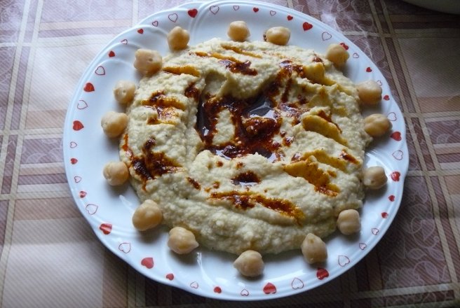 Hummus bi tahini