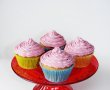 Cupcakes cu crema de visine-8