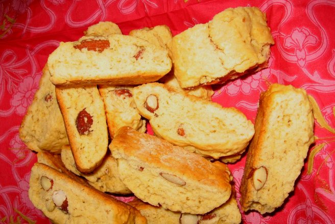 Cantuccini(biscuiti italieni)