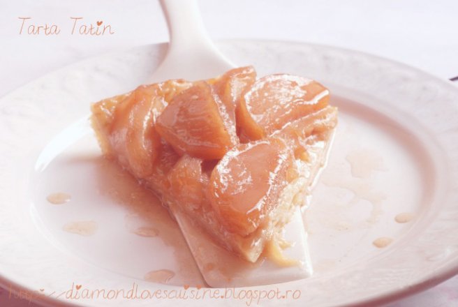 Tarta Tatin cu mere