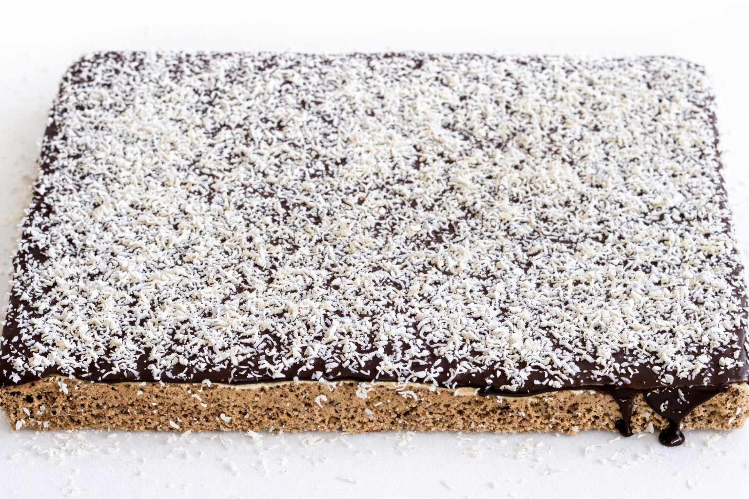 Prajitura cu nuca si nes