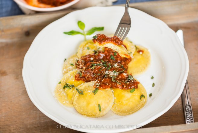 Ravioli cu branza tofu