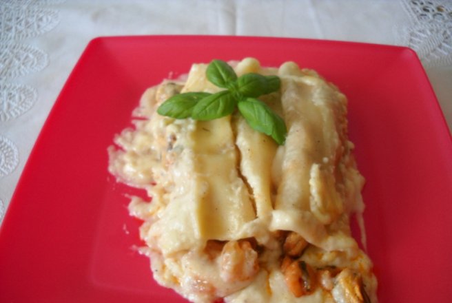 Cannelloni cu fructe de mare