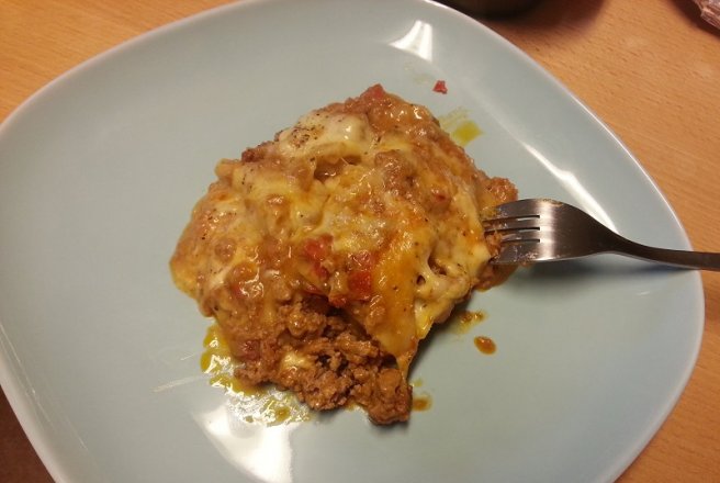 Lasagna cu sos de carne si mozzarella