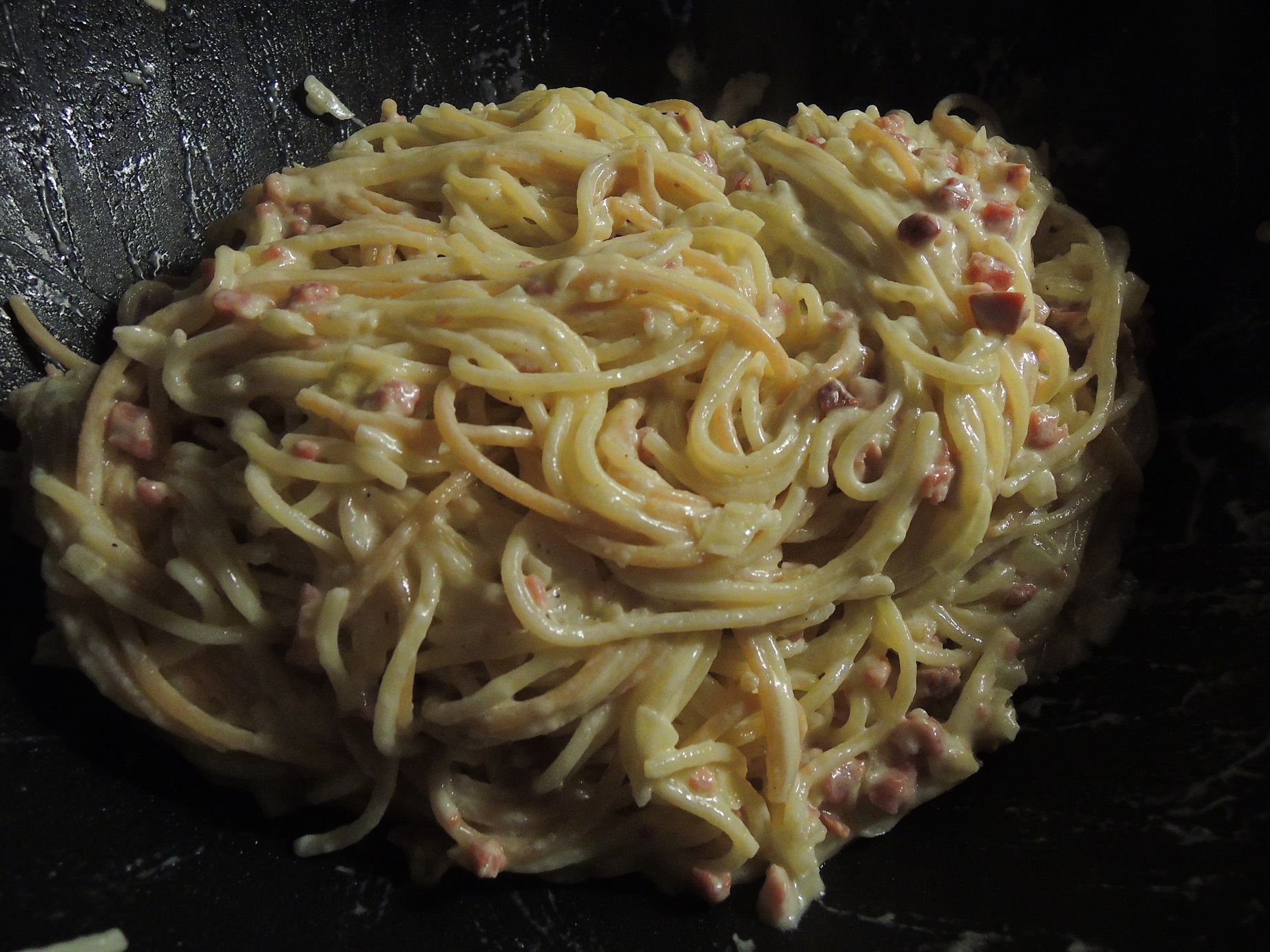 Spaghete carbonara, reţetă adaptata