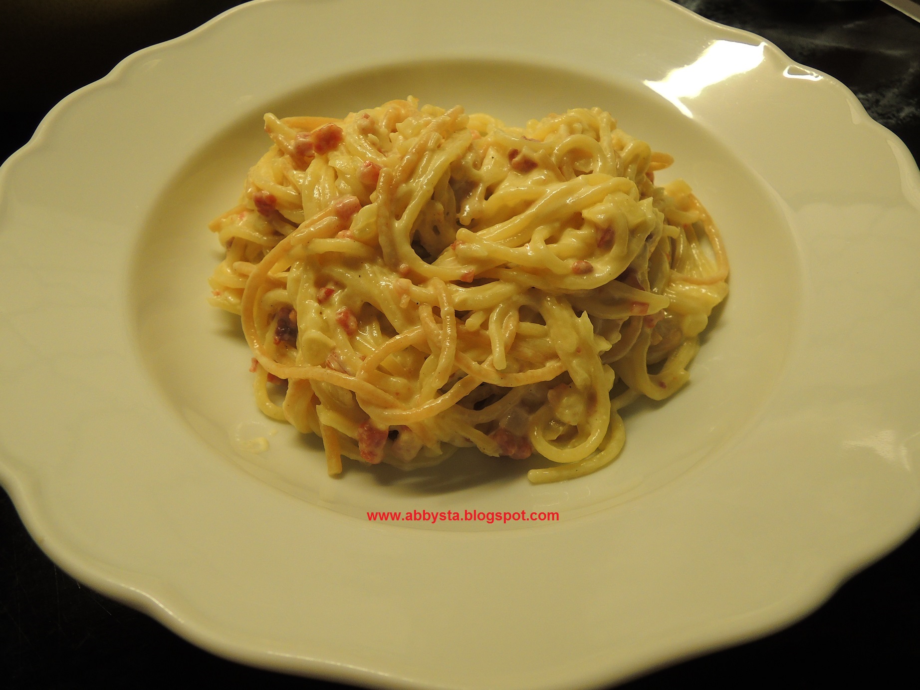 Spaghete carbonara, reţetă adaptata