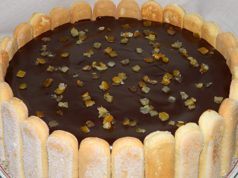 Tort cu crema de vanilie