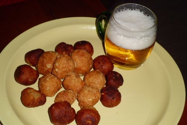 Boulettes cu branza de burduf