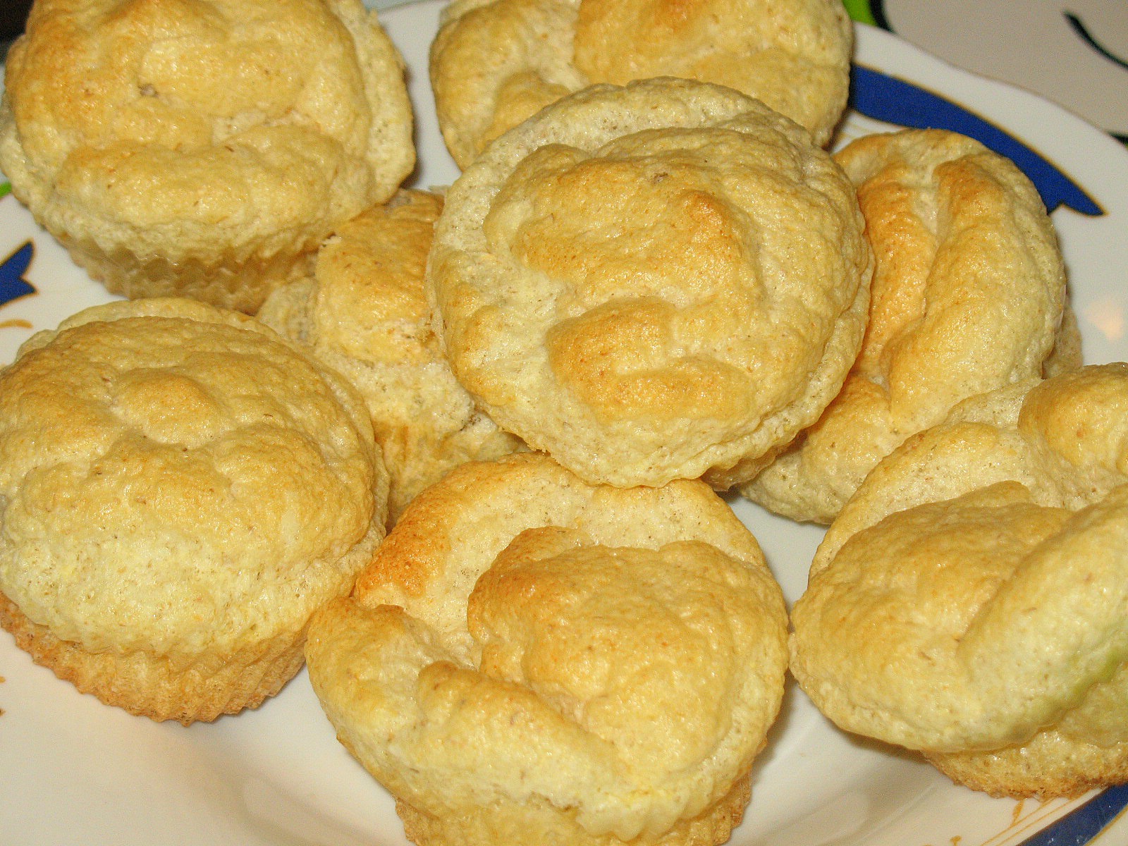 Choux a la creme cu vanilie si ciocolata Dukan