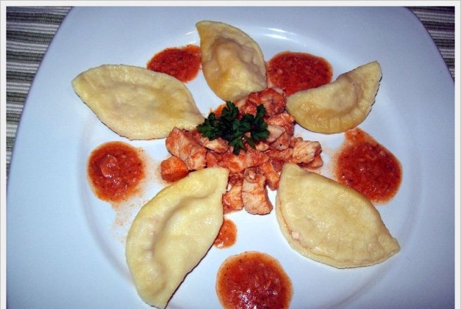 Ravioli de casa cu piept de pui