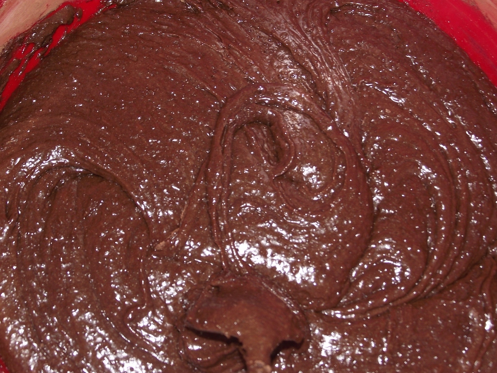 Fursecuri cu ciocolata si nuca (chocolate crinkles)