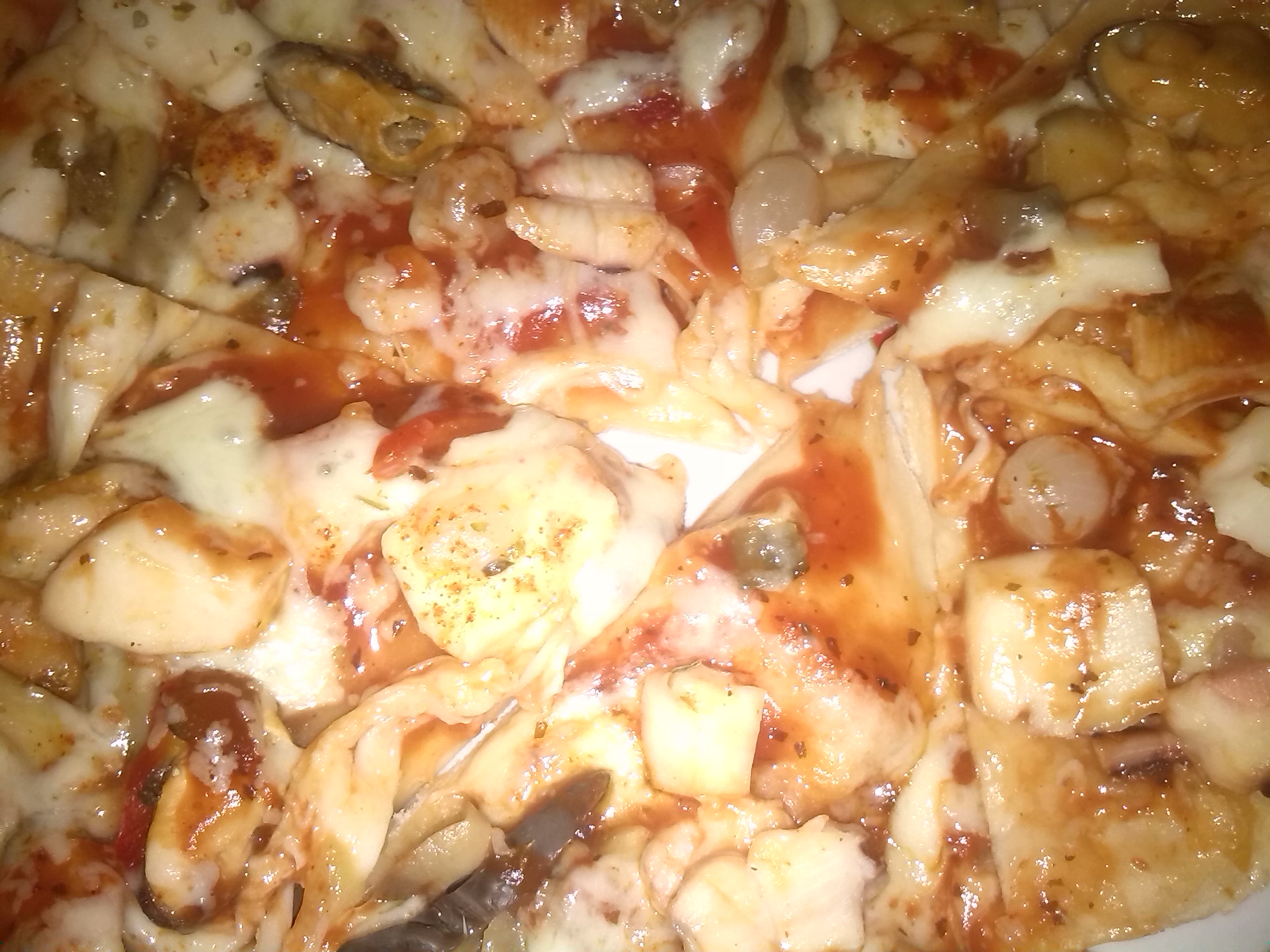 Pizza cu fructe de mare